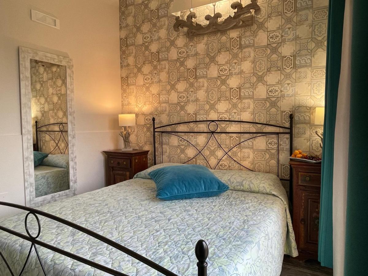 Relais Dea Degli Ulivi 2*