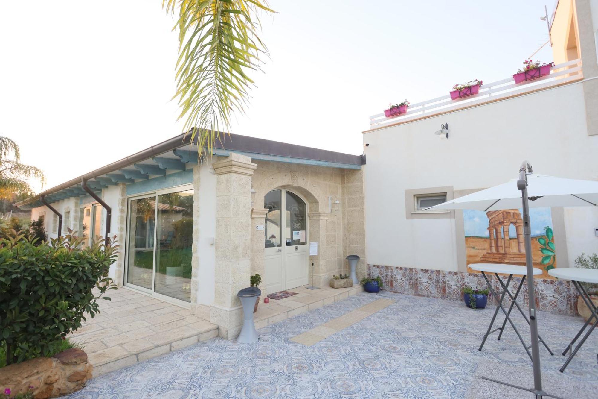 Relais Dea Degli Ulivi House 2*